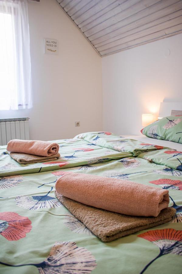 Apartma Petra Ravnik - Wanderer'S Hut Apartment Bohinj Ngoại thất bức ảnh